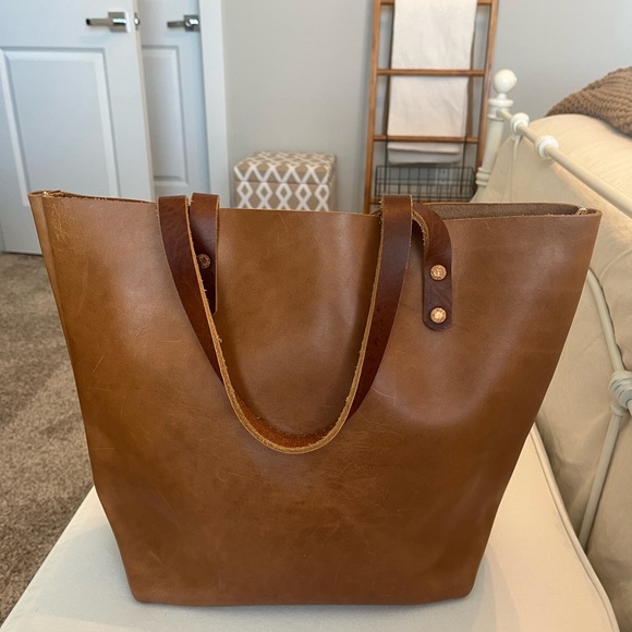 KMM & Co Cognac Tote - Picture 10 of 10